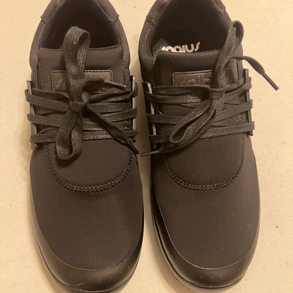 Snibbs MENS shoes size 11